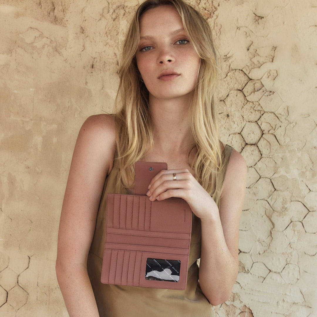 Ruins Wallet - Dusty Rose - Stanleyandstone