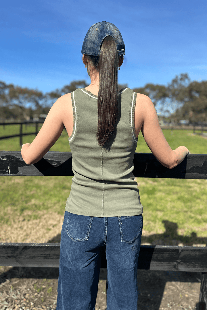 Senza Singlet Italian Star