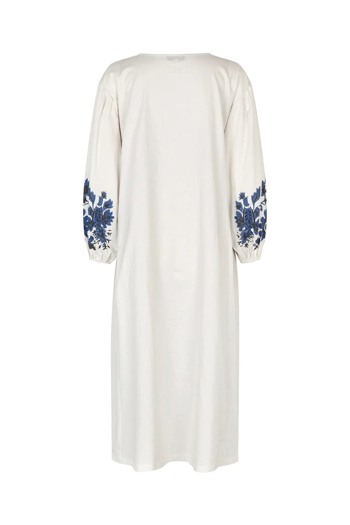 Silo Maxi Dress 3/4 Creme dress Lollys Laundry