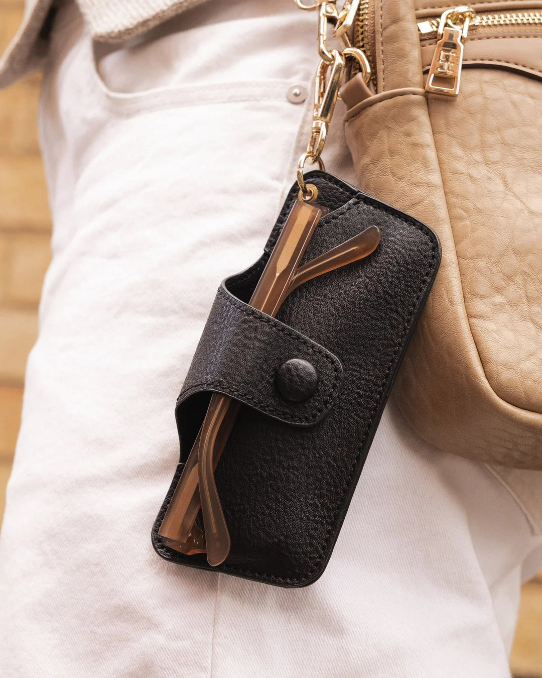 Skittle Sunglass Case - Black sunglass case Louenhide