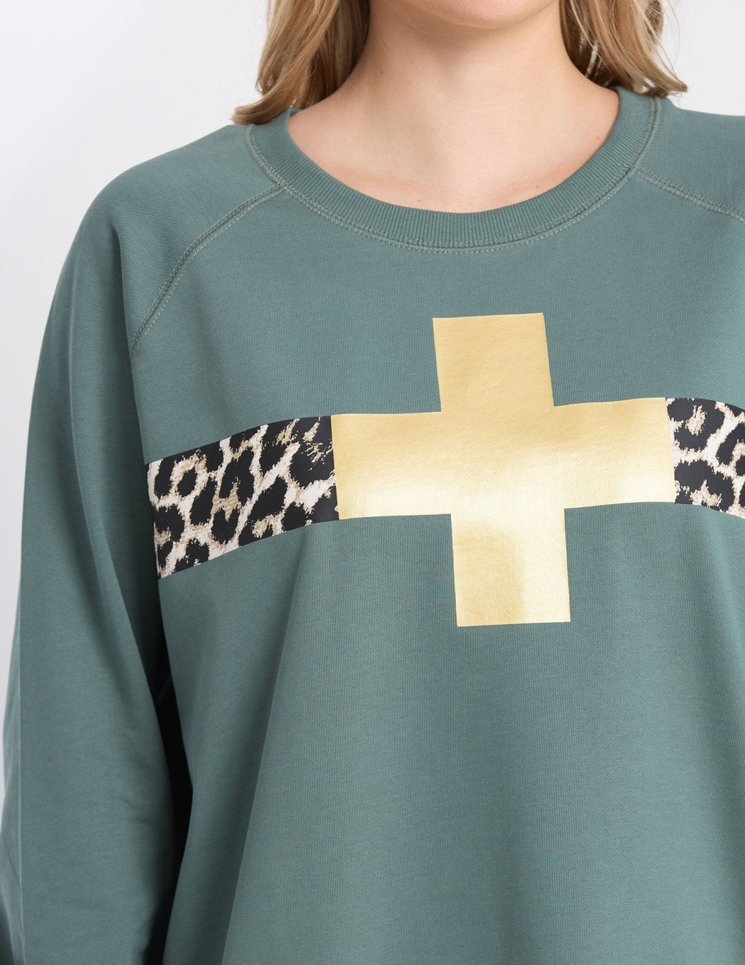 Stella & Gemma Classic Sweat Moss Star Crossed Tee shirt Stella and Gemma