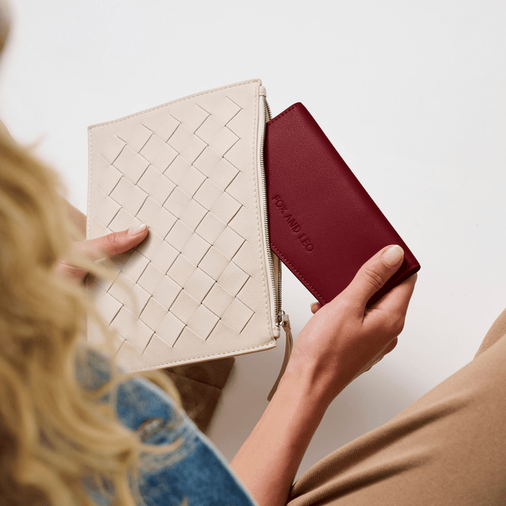 Swallet Wallet - Burgundy Wallet Fox and Leo