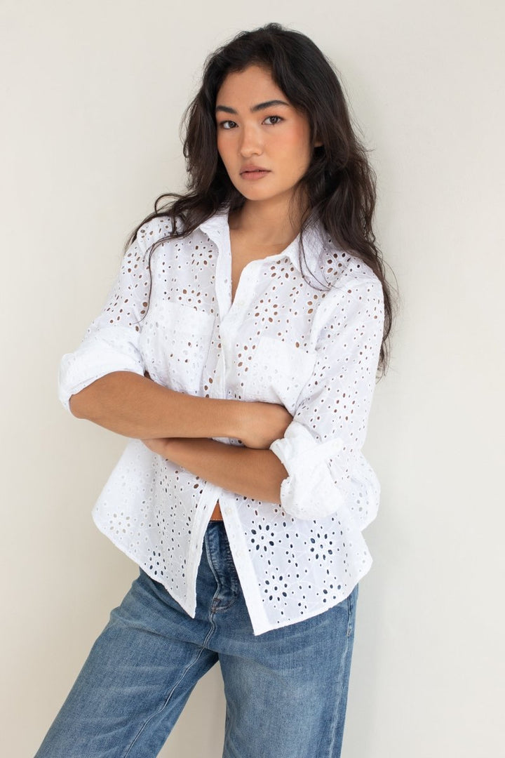 The Broderie Shirt White shirt Hut