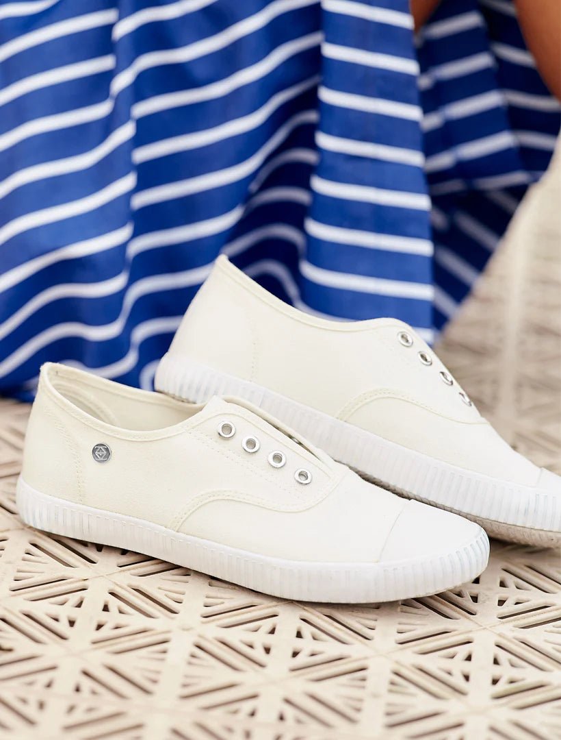 The Penny Plimsole White Shoes zjoosh
