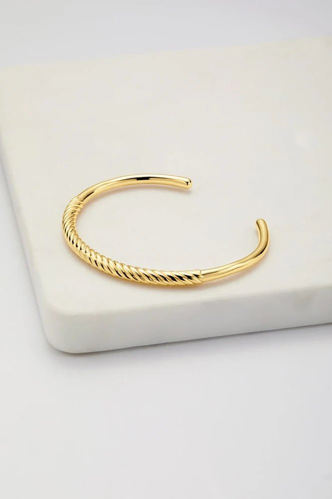 Tia Cuff - Gold Bracelet Zafino Jewellery