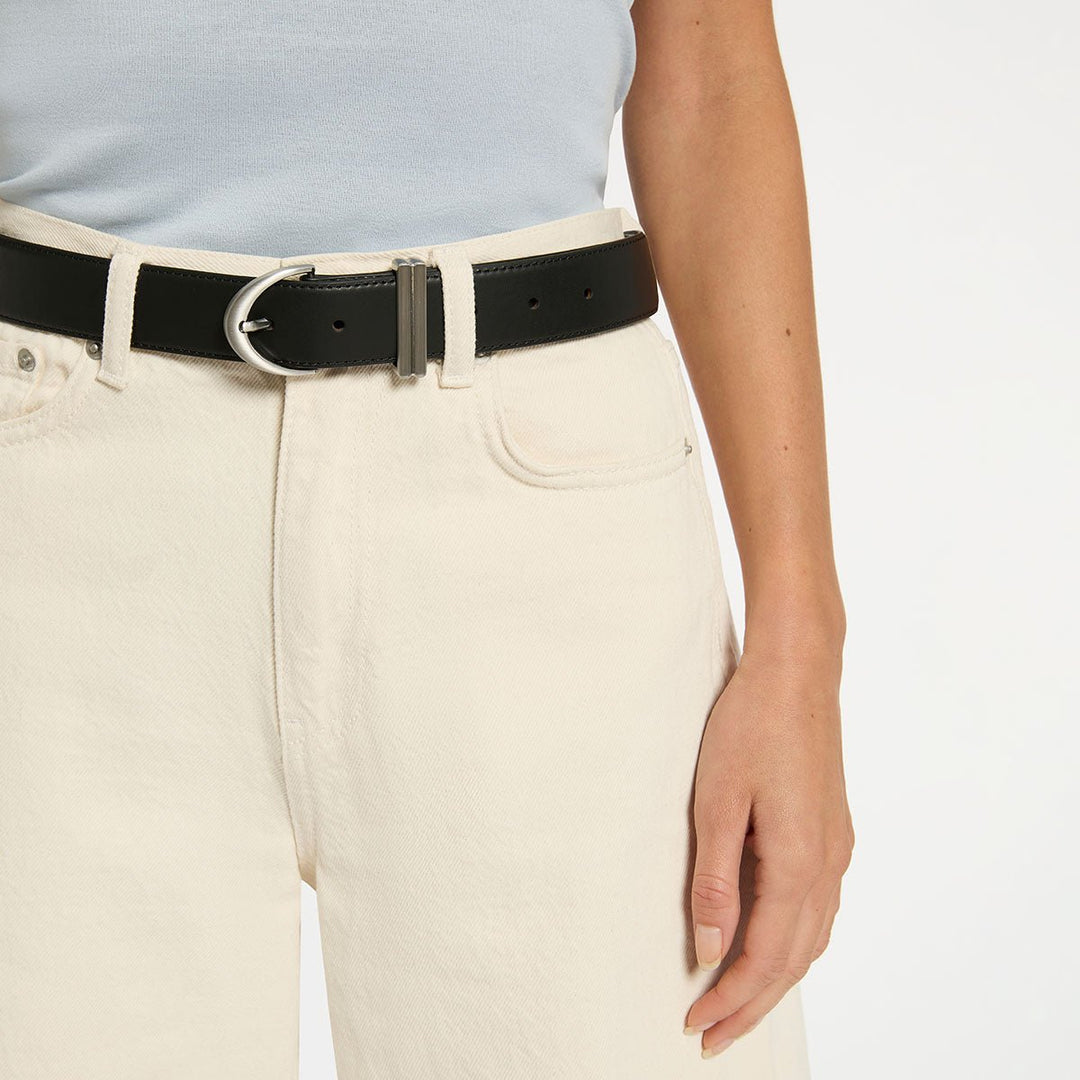 Under Your Spell Belt - Black Nappa/Silver - Stanleyandstone