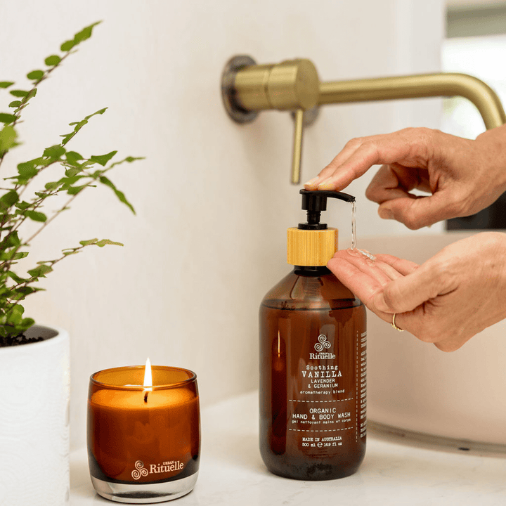 Vanilla, Lavender & Geranium<br> Scented Soy Candle | 140gm Urban Rituelle