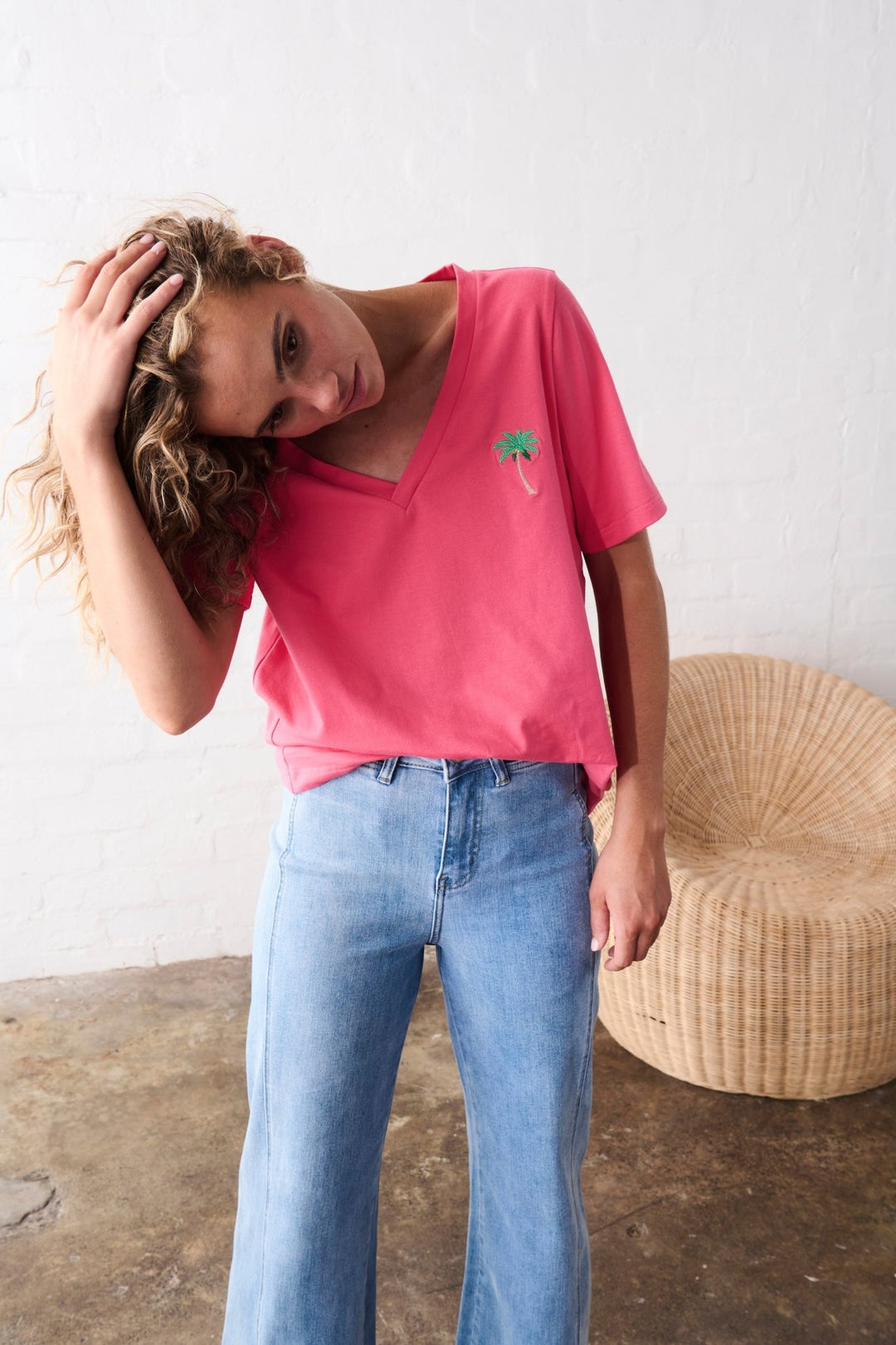 Victoria Tee | Palm Tree - Pink - Stanleyandstone