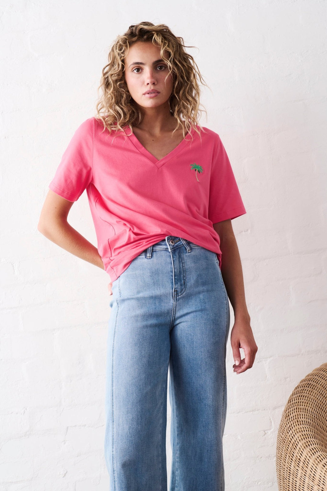 Victoria Tee | Palm Tree - Pink - Stanleyandstone
