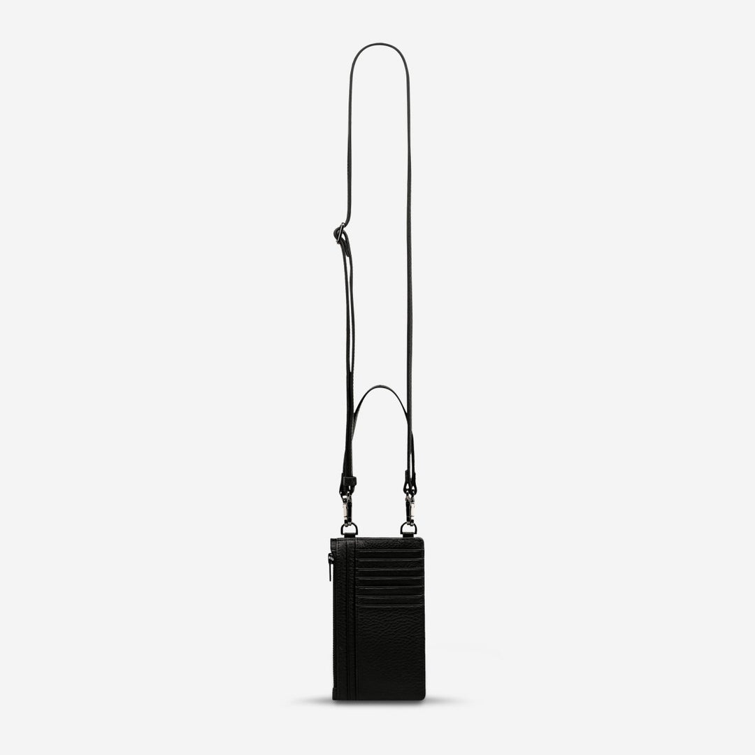 Voyager Bag - Black Bag Status Anxiety