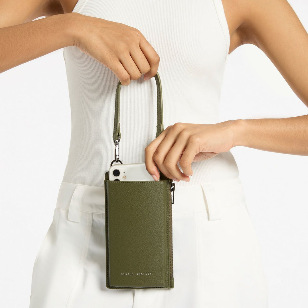 Voyager Bag - Khaki Bag Status Anxiety