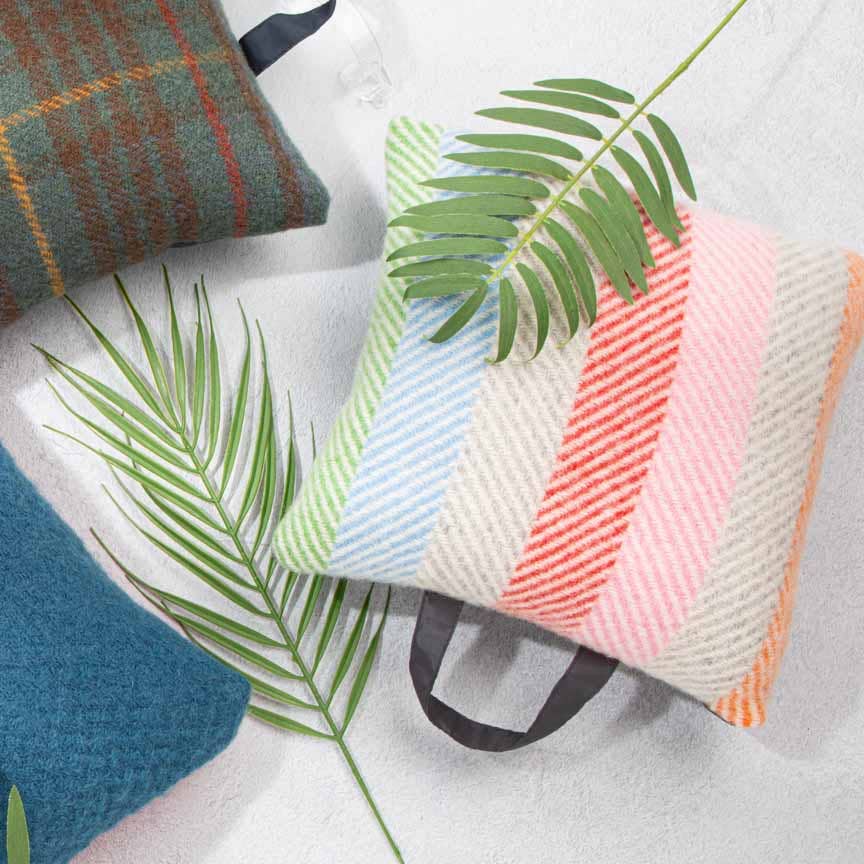 Waterproof Outdoor Cushion in Pure New Wool - Rainbow Heating & Plumbing London