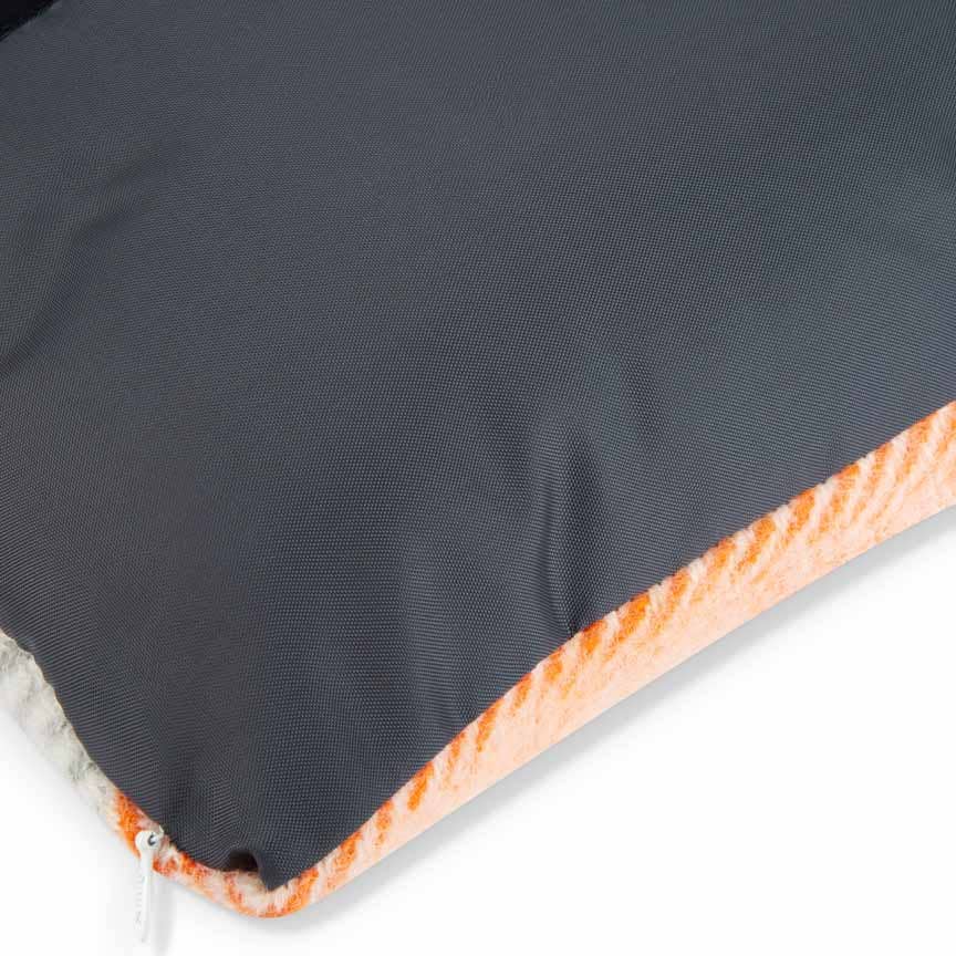 Waterproof Outdoor Cushion in Pure New Wool - Rainbow Heating &amp; Plumbing London