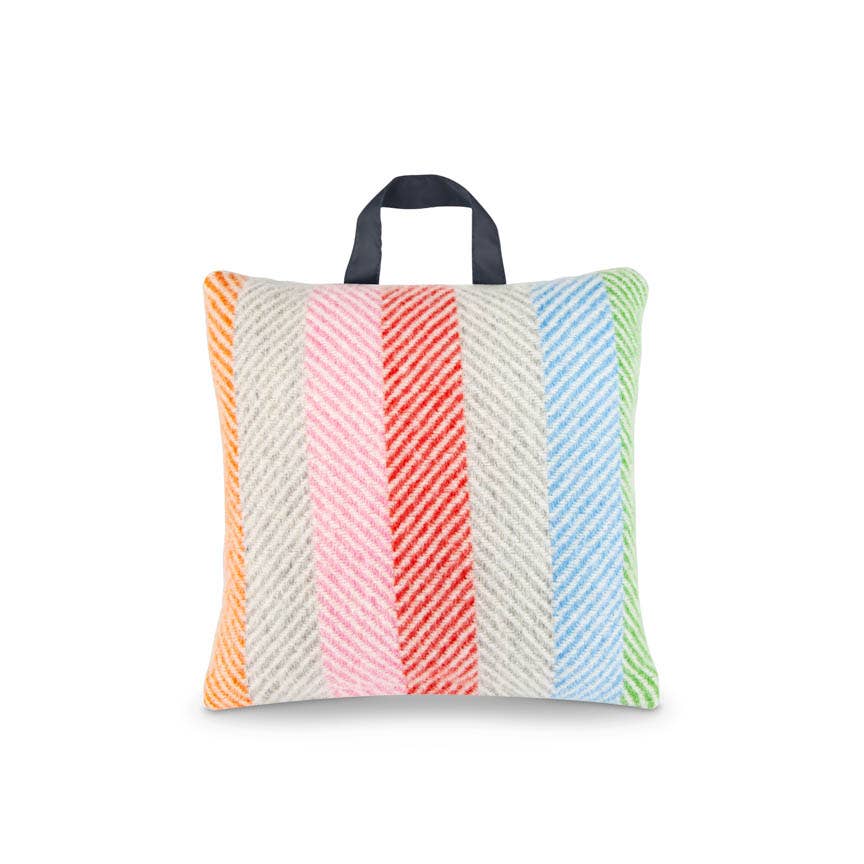 Waterproof Outdoor Cushion in Pure New Wool - Rainbow Heating & Plumbing London