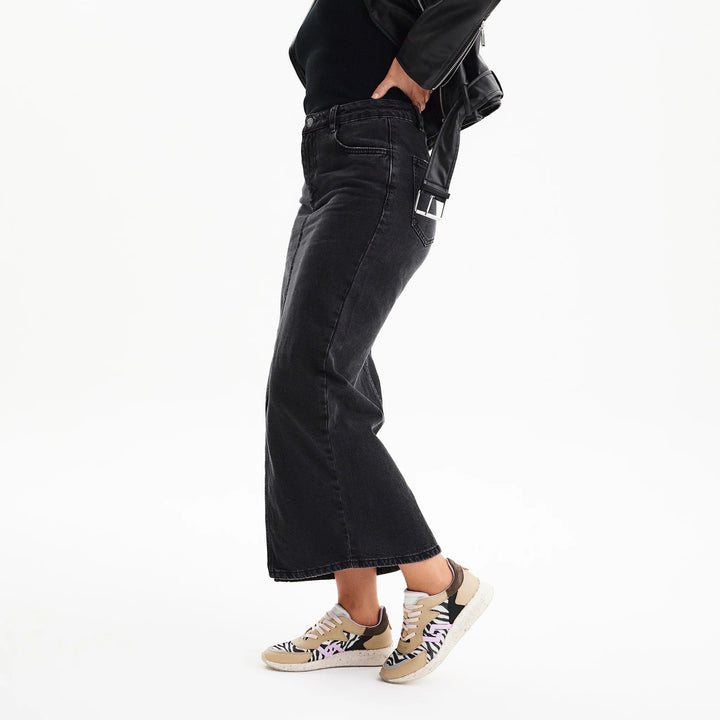 Weekender - Neutral Zebra Shoes Rollie
