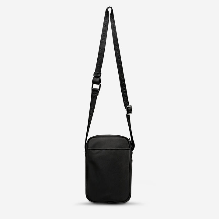 Winnie Recycled Bag - Black hat Status Anxiety