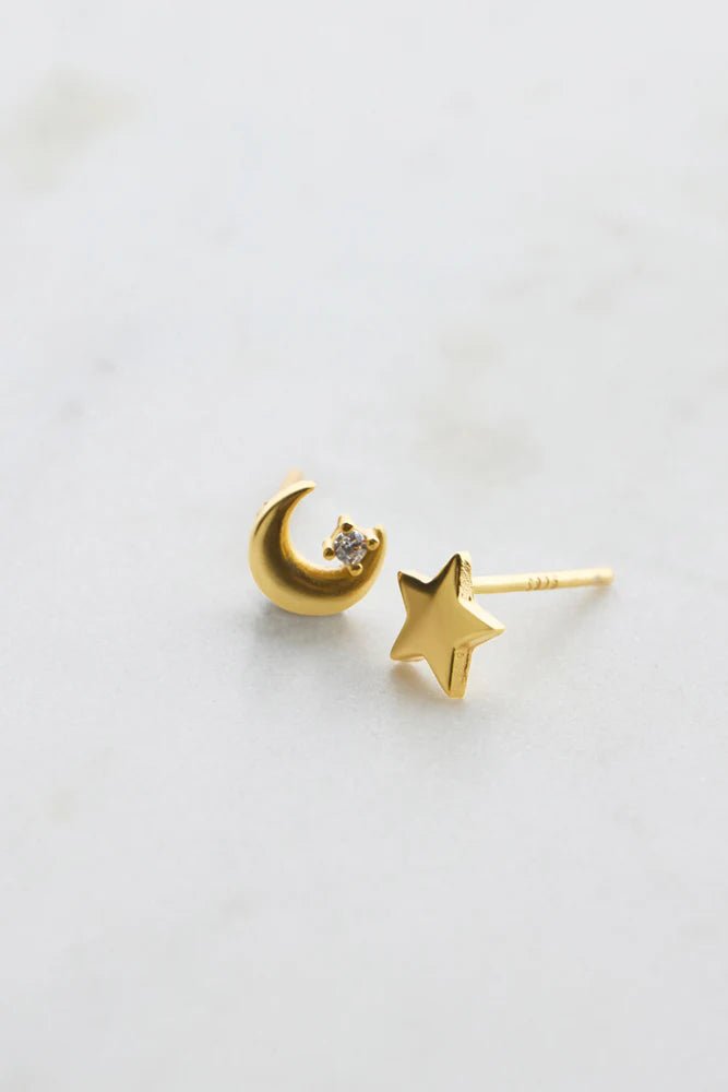 Zafino Star and moon stud earing - 925 sterling silver - gold earing Zafino Jewellery
