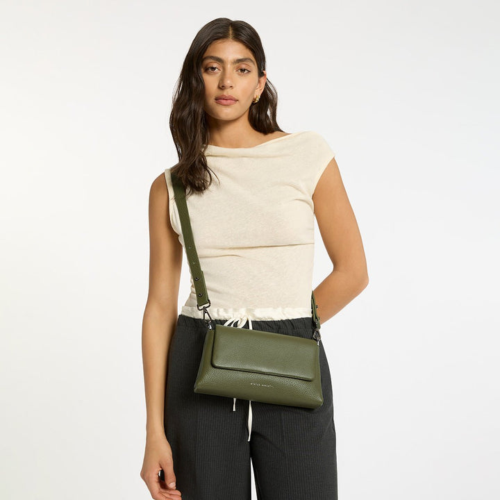 Zenith Bag - Khaki Status Anxiety