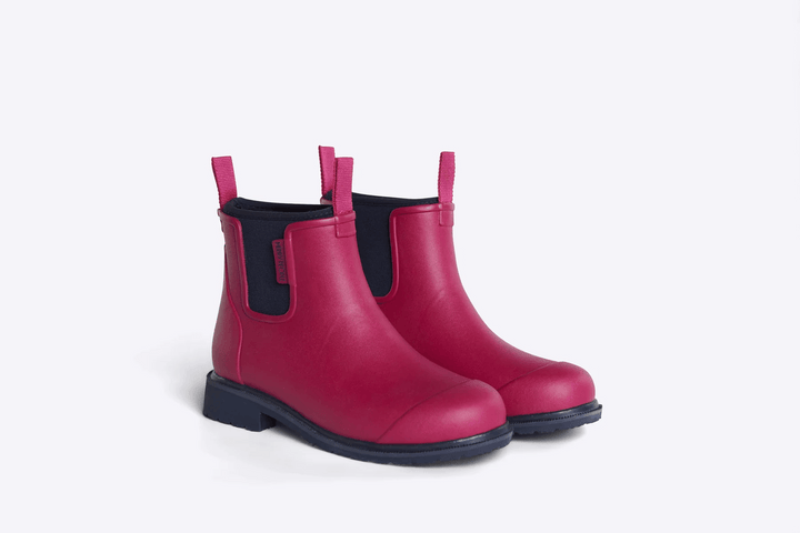 Bobbi Gumboot // Magenta boots Merry People