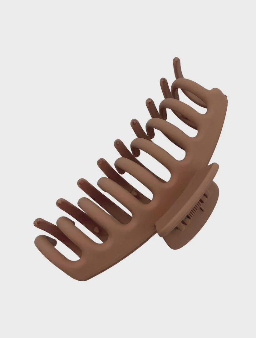 Claw Clip - Tan hair accessories zjoosh