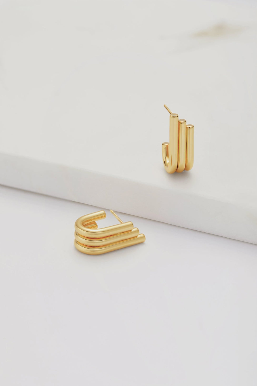 Elly hoop Earings gold earings Zafino Jewellery