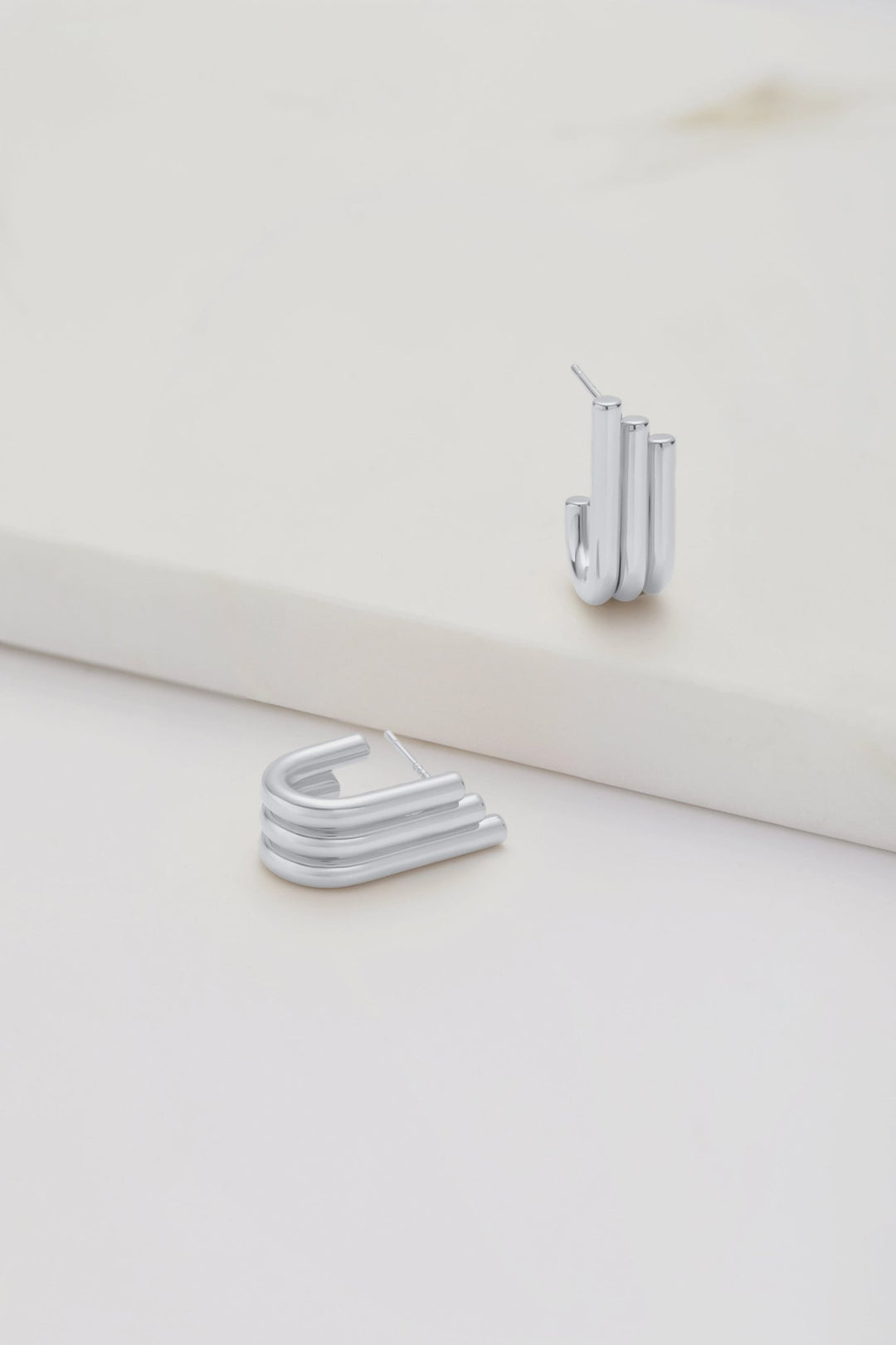 Elly Hoop Earings Silver earings Zafino Jewellery