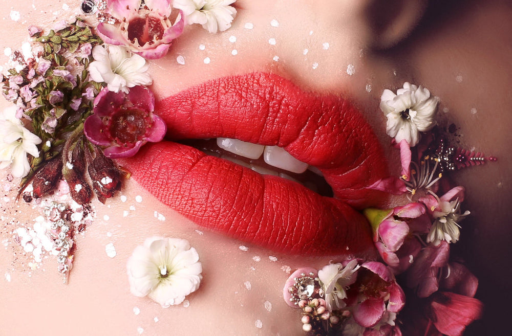 Shanghai Suzy Matt Lipstick -Miss Hannah Blood Red Lipstick Shanghai Suzy   