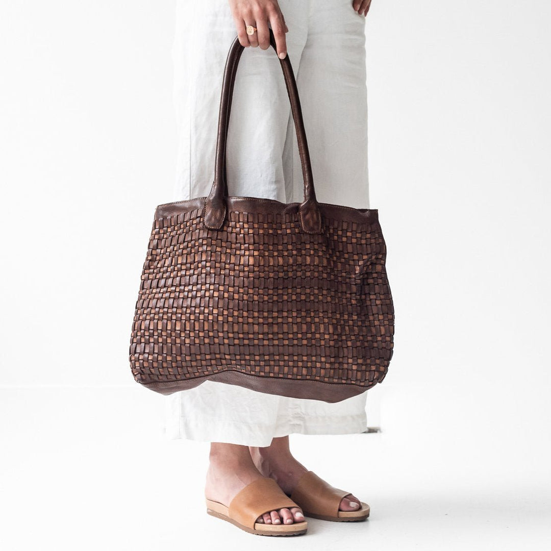 Juju Woven Tote Bags JuJu cognac