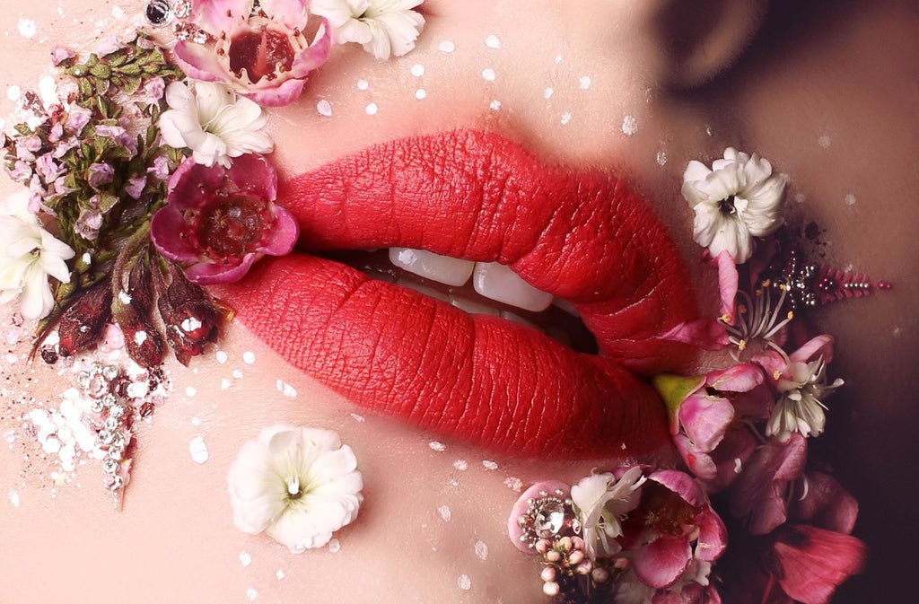 Suzy Matt Lipstick -Miss Hannah Blood Red Lipstick Shanghai Suzy