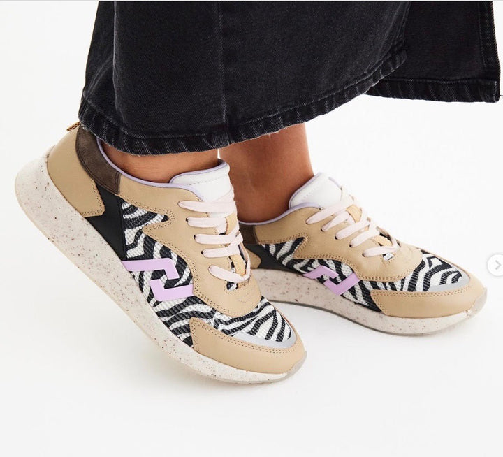 Weekender - Neutral Zebra Shoes Rollie